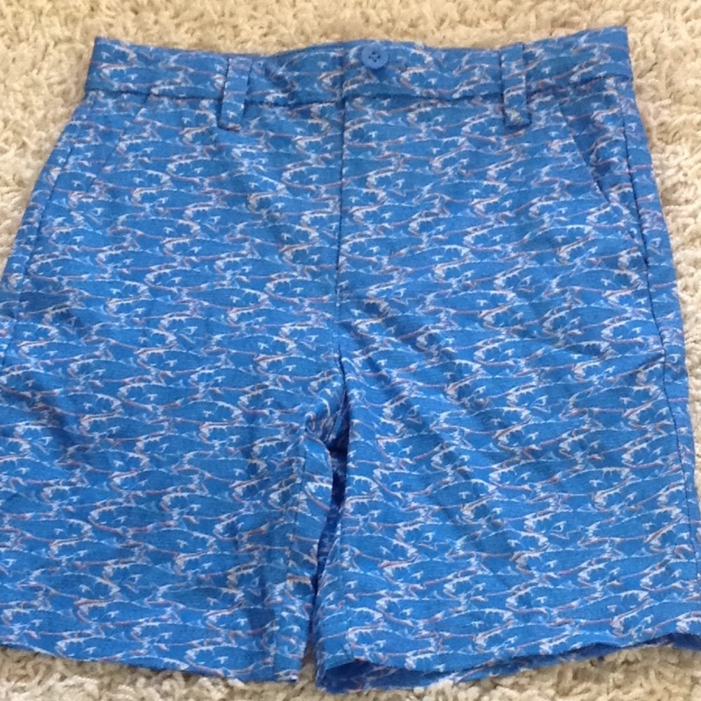 Boys Vineyard vines shorts
